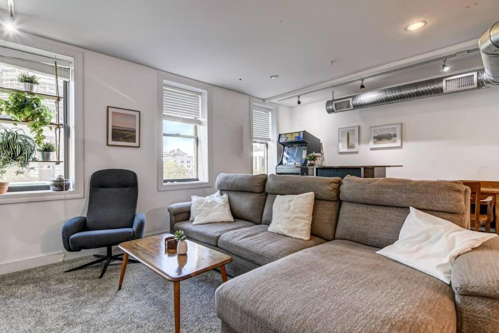 Lovely 2-Bedroom Unit In Springfield Exterior photo